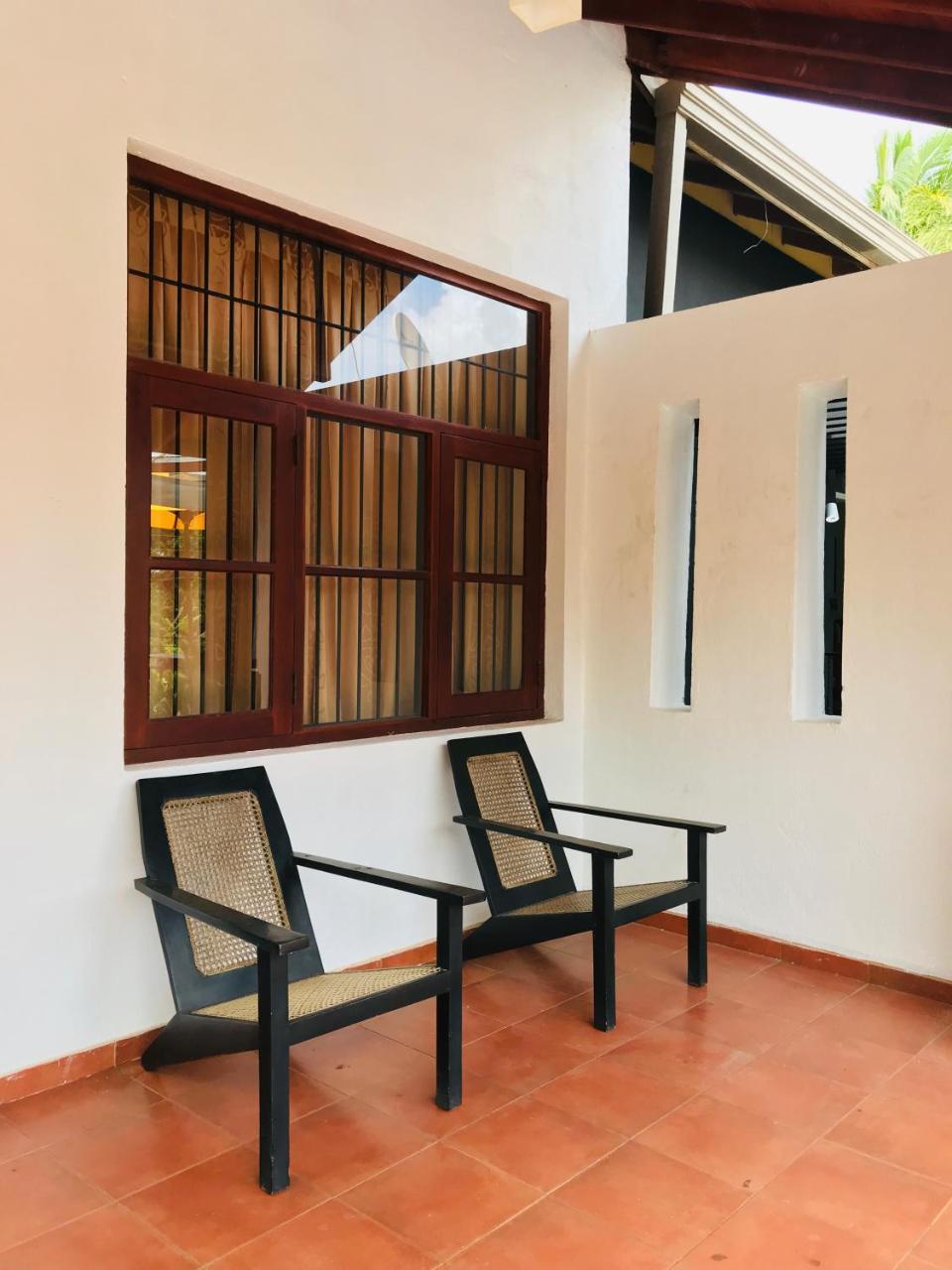 Siluni'S Villa Anuradhapura Exterior foto